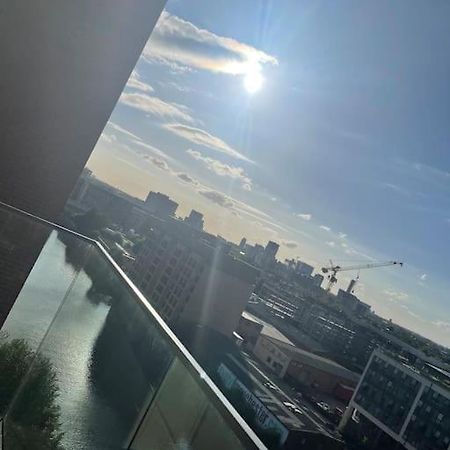City Centre Penthouse Canal Views แมนเชสเตอร์ ภายนอก รูปภาพ
